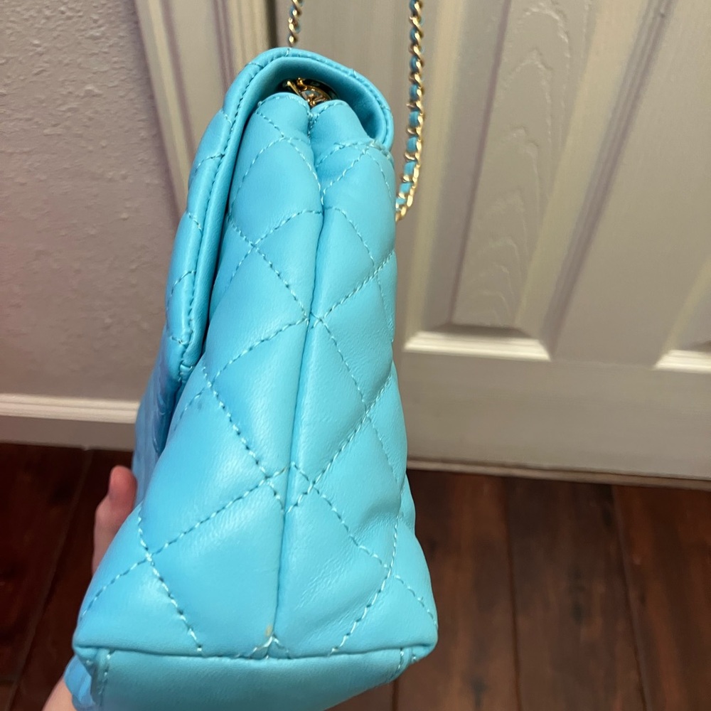 G by Giuliana Quilted Turquoise Crossbody Bag - Picture 4 of 11